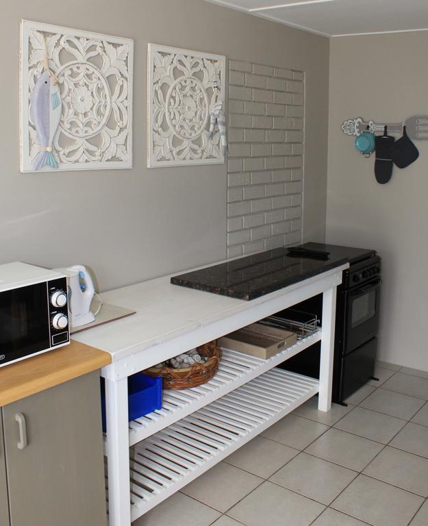 Strandloper Apartments Hermanus Extérieur photo