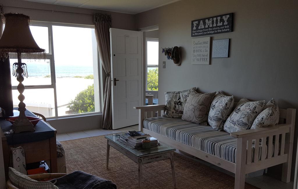 Strandloper Apartments Hermanus Extérieur photo