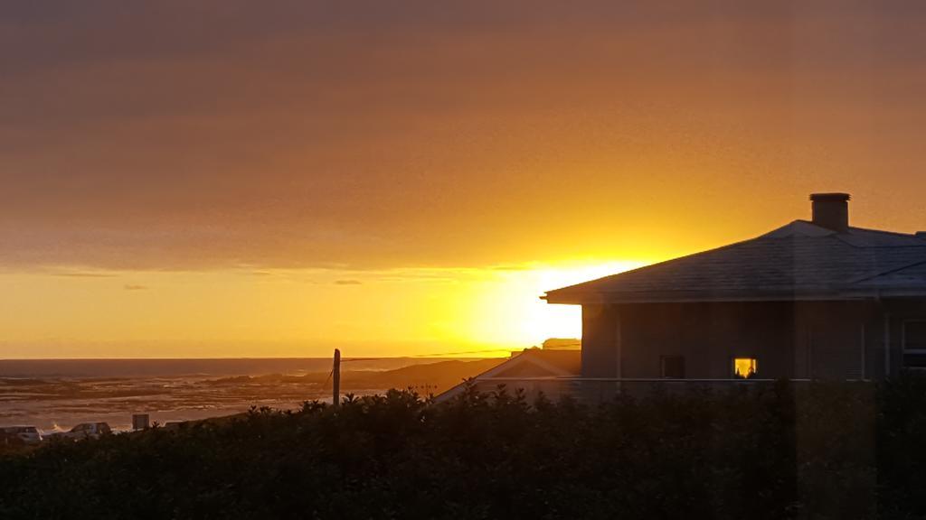 Strandloper Apartments Hermanus Extérieur photo